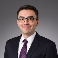 Dr. Carlos Riveros